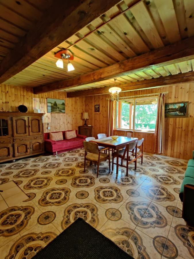 Вилла Zalioji Padustis Экстерьер фото